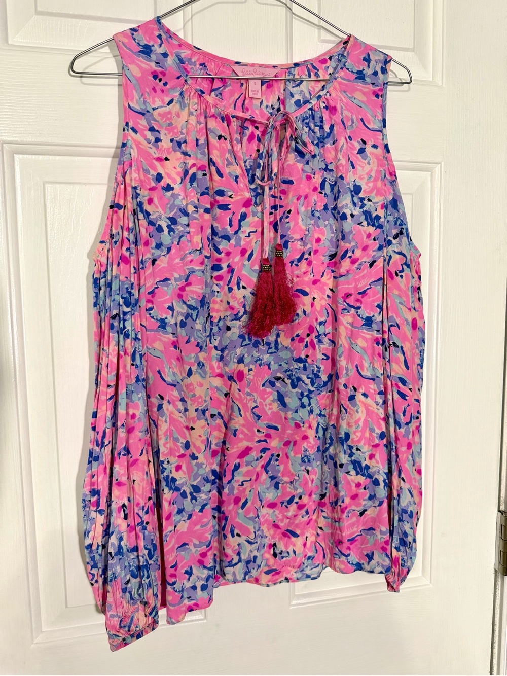 Lilly Pulitzer Silk Finch Cold Shoulder Top Pink Blue Coral Crab Tassels Size S